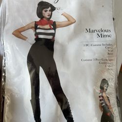 Halloween Costume Mime 
