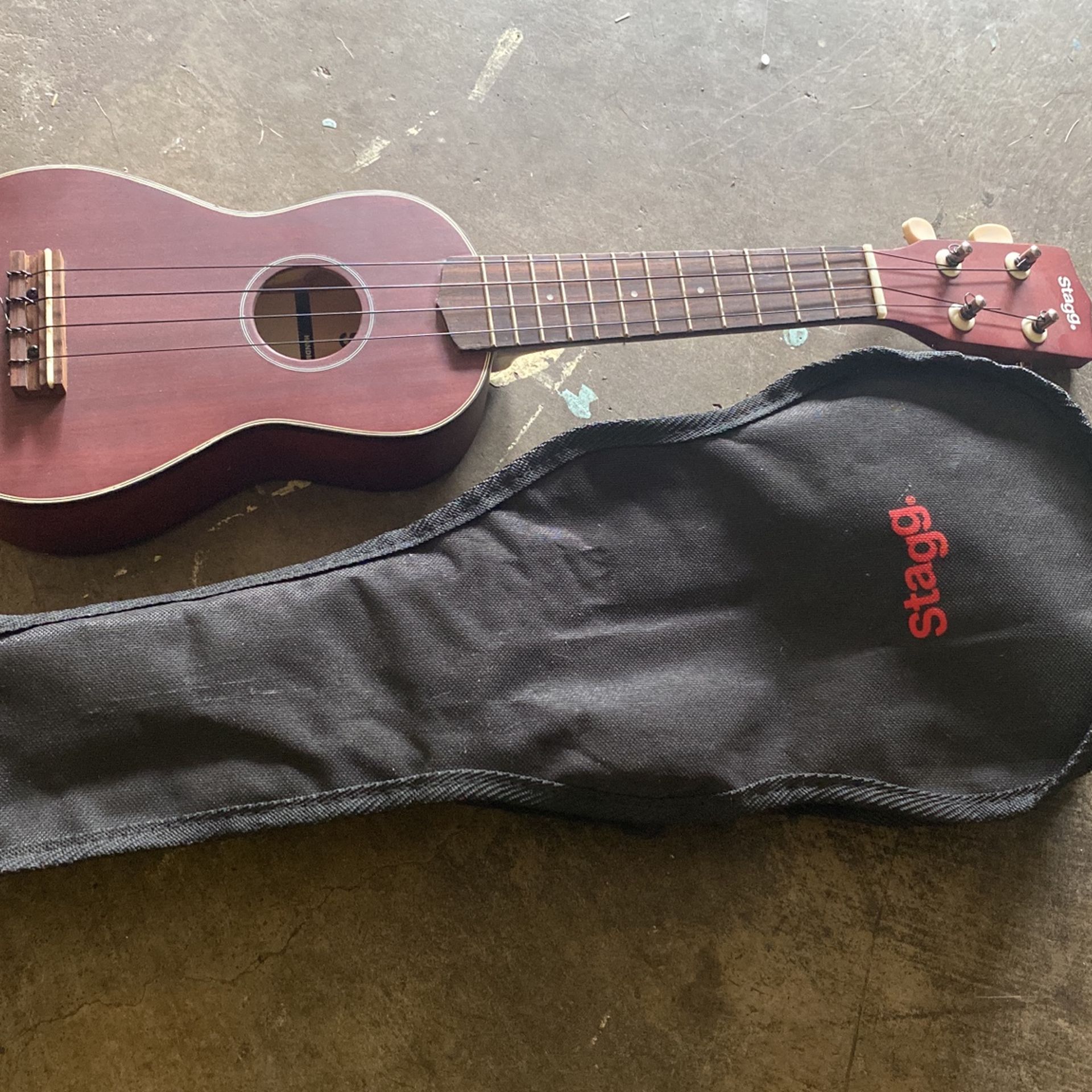Stagg ukulele