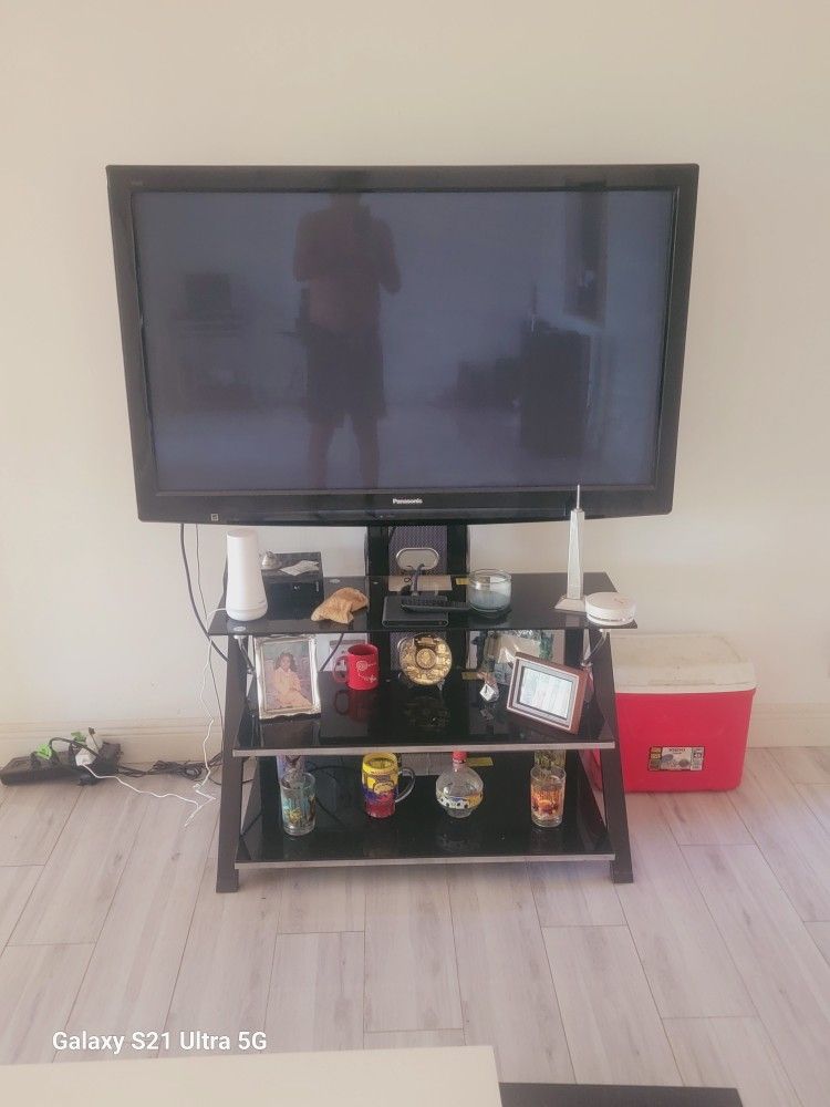 55 Inch Plasma TV