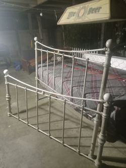 King Size Frame