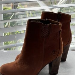 Timberland Women Boots Size 7