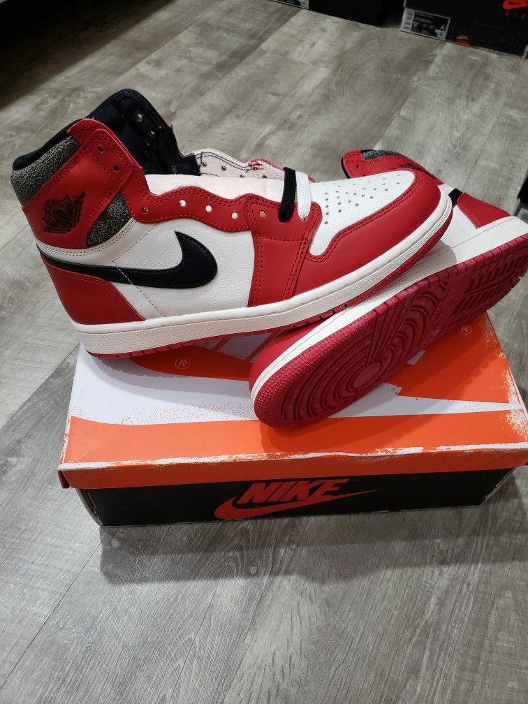 Air Jordan Retro 1 Lost& Found
