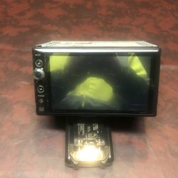 I’m selling my Bluetooth stereo