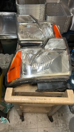 2010 -2014 Ford F150 Headlights..