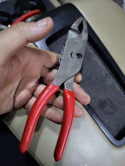 Snap-on Tools HL138ACP8" High Leverage Combination Pliers Cutters Red USA