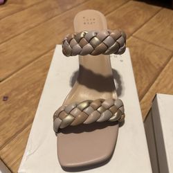 Windsor Heels