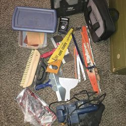 TOOLS  AND ACCESSORIES 