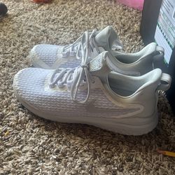 Nike Women’s Rival