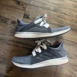 Size 10 - Adidas women’s Sneaker