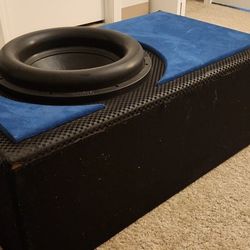 15 Inch Sundown Audio X15 w/ Custom Ported Box.