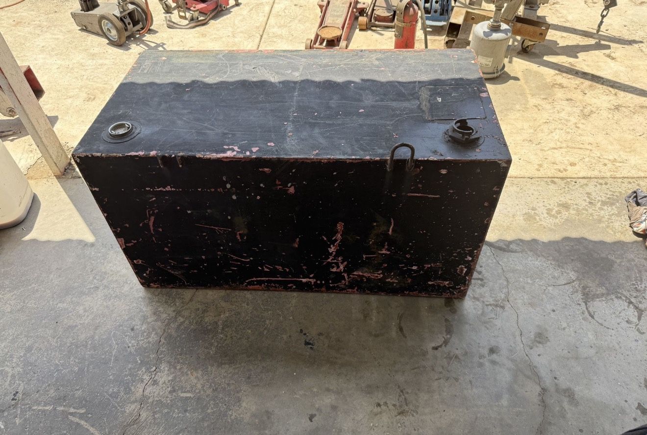 100 Gallon Diesel Tank 