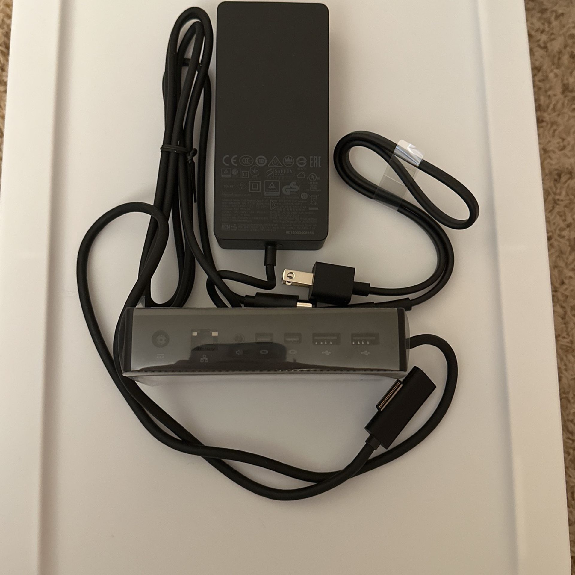 Microsoft Surface Pro Docking Station