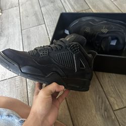 Jordan 4s Black Cats 