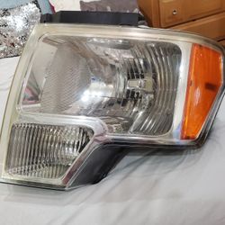 Ford F150  2009 To 2014 Driver Side Headlight