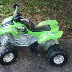 12 Volt Kids Kawasaki ATV 4 WHEELER with Battery And Charger 