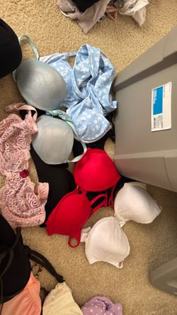 VS and more 32A bras