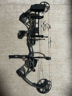Bear whitetail legend left handed