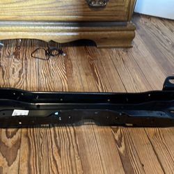 Upper Tie Bar Radiator Support for Jeep WK2 Grand Cherokee 14-18 V6 3.0L Steel