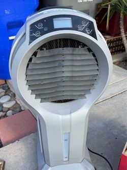 Portable fan/cooling