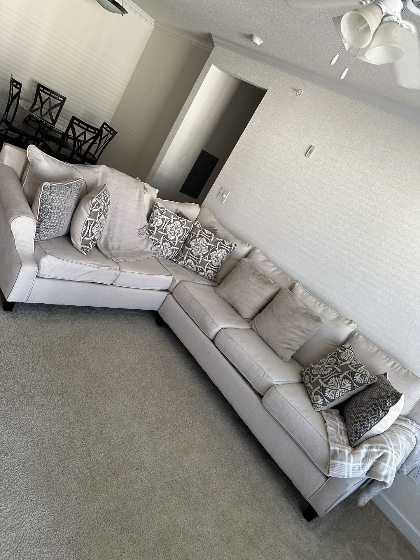 Sectional / Chair