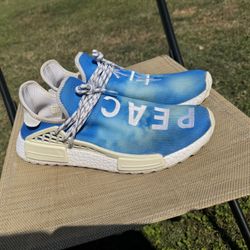 HU Pharrell nMD China Blue 