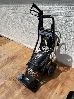 PowerStroke 2200 PSI Electric Pressure Washer - Like New