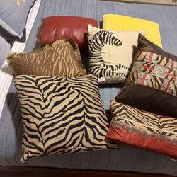 Throw Pillows Diff Sizes