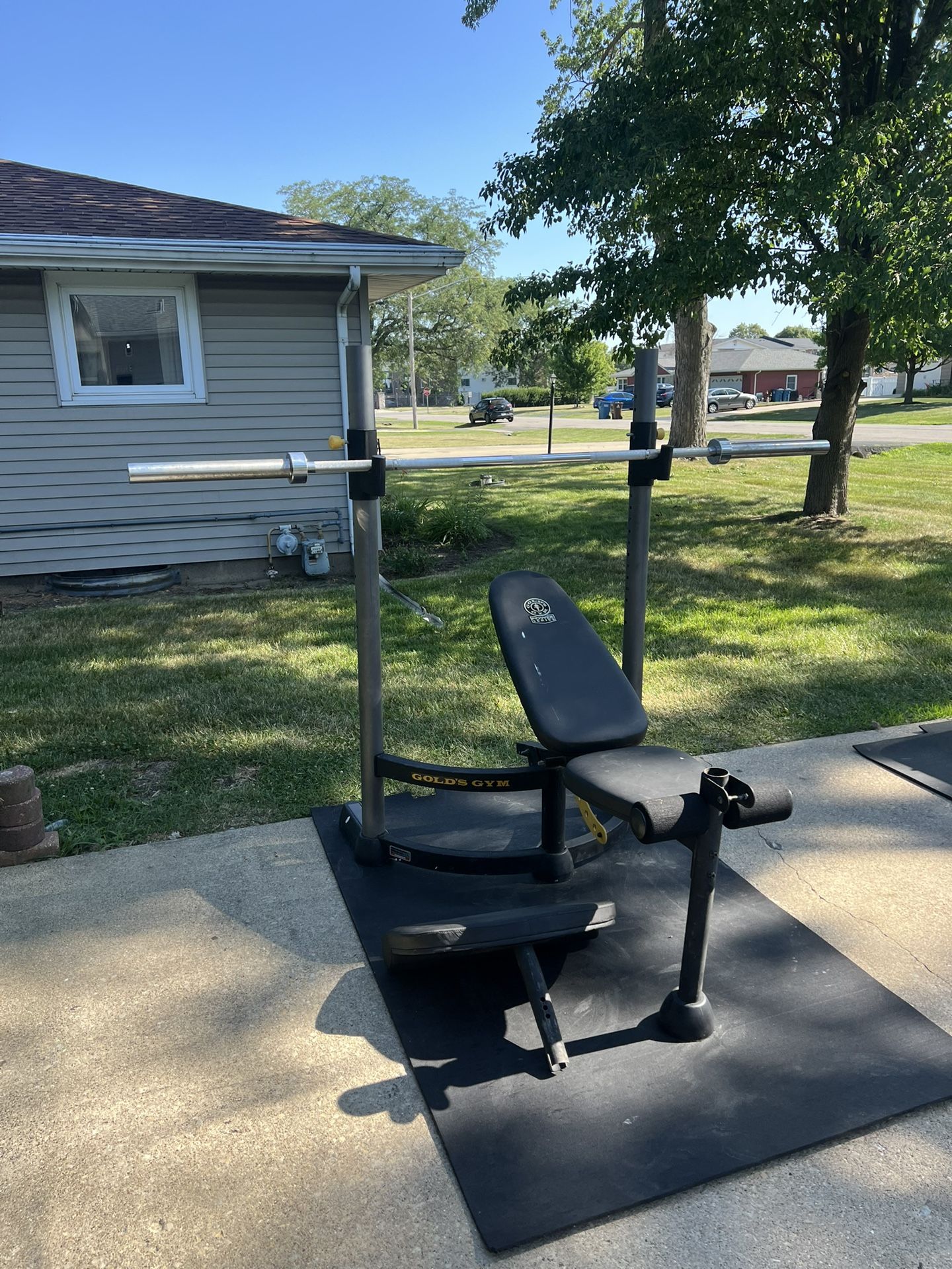Olympic Weight Bench With Olympic Barbell And Gym Matt 