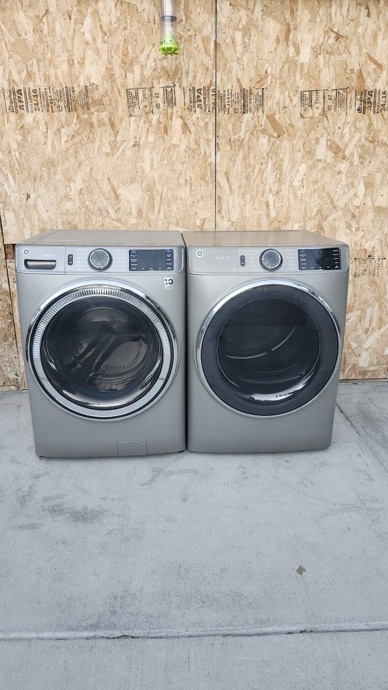 GE WASHER AND ELECTRIC DRYER WITH STEAM CYCLES GREAT CONDITION