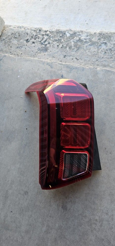 2018-2019 Hyundai Palisade Tail Light LH