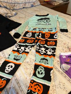 Kids Halloween Pajama Sets: chino, ca