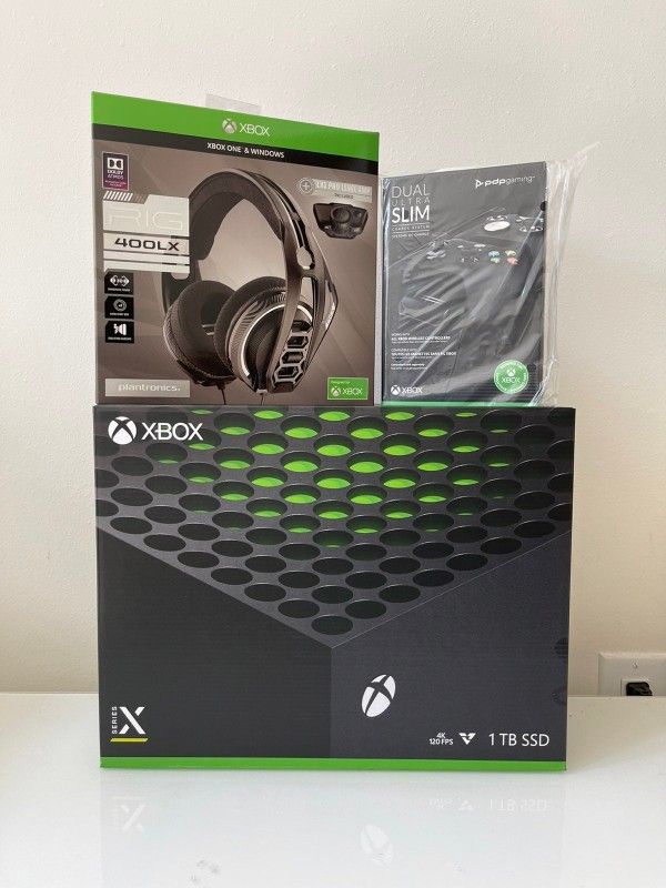 Brand New Xbox Series X Bundle 