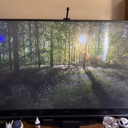 82 Inch DLP Screen Tv Mitsubishi