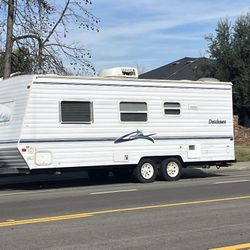 Travel Trailer 28ft 