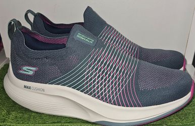 Skechers Shoes Max Cushion Women's Go Walk Charcoal Comfort Sport Slip On 125052 STRETCH FIT
Size 9.5 
EXCELLENT CONDITION 
Super clean inside and out