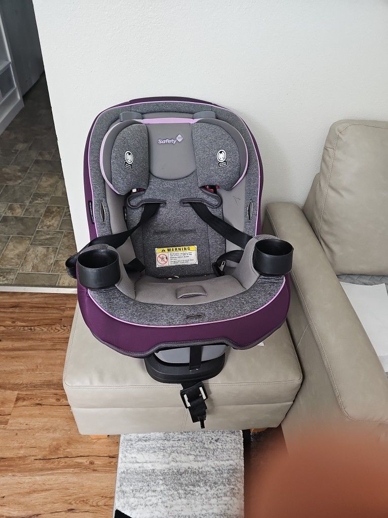 Safety First Carseat