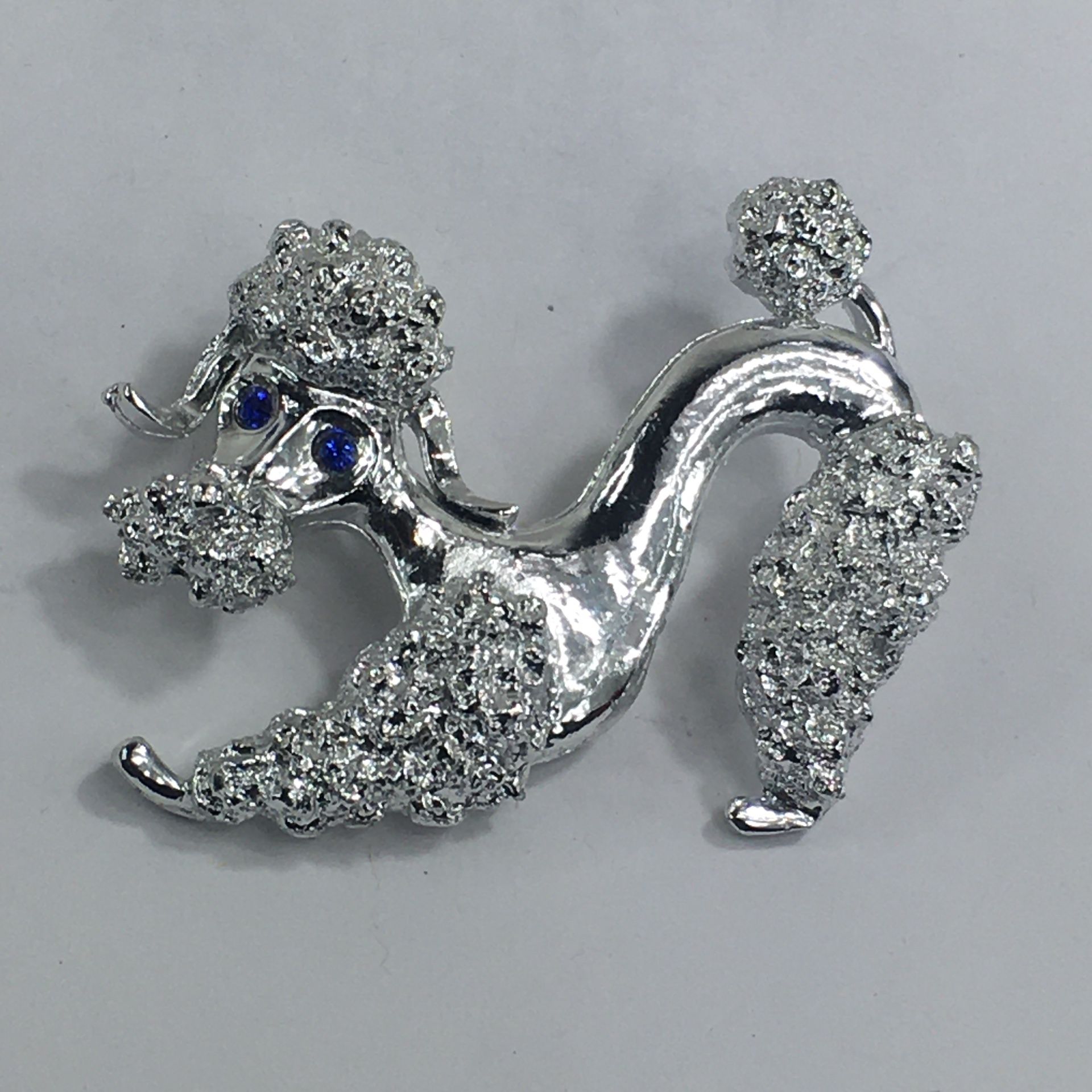 PIN BROOCH