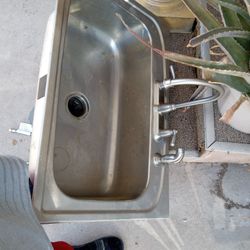 Sync With Garbage Disposal Connected In Good Condition
