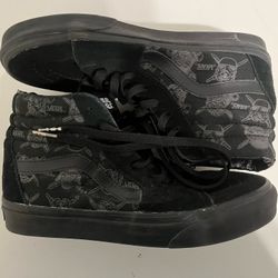 Black/Star Wars Vans Hightops  Men’s 6.5 /Women’s 8
