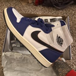 Air Jordan 1 Retro High OG White Black Neutral Grey – Men’s Size 11