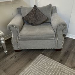 Armchair, perfectly in good shape