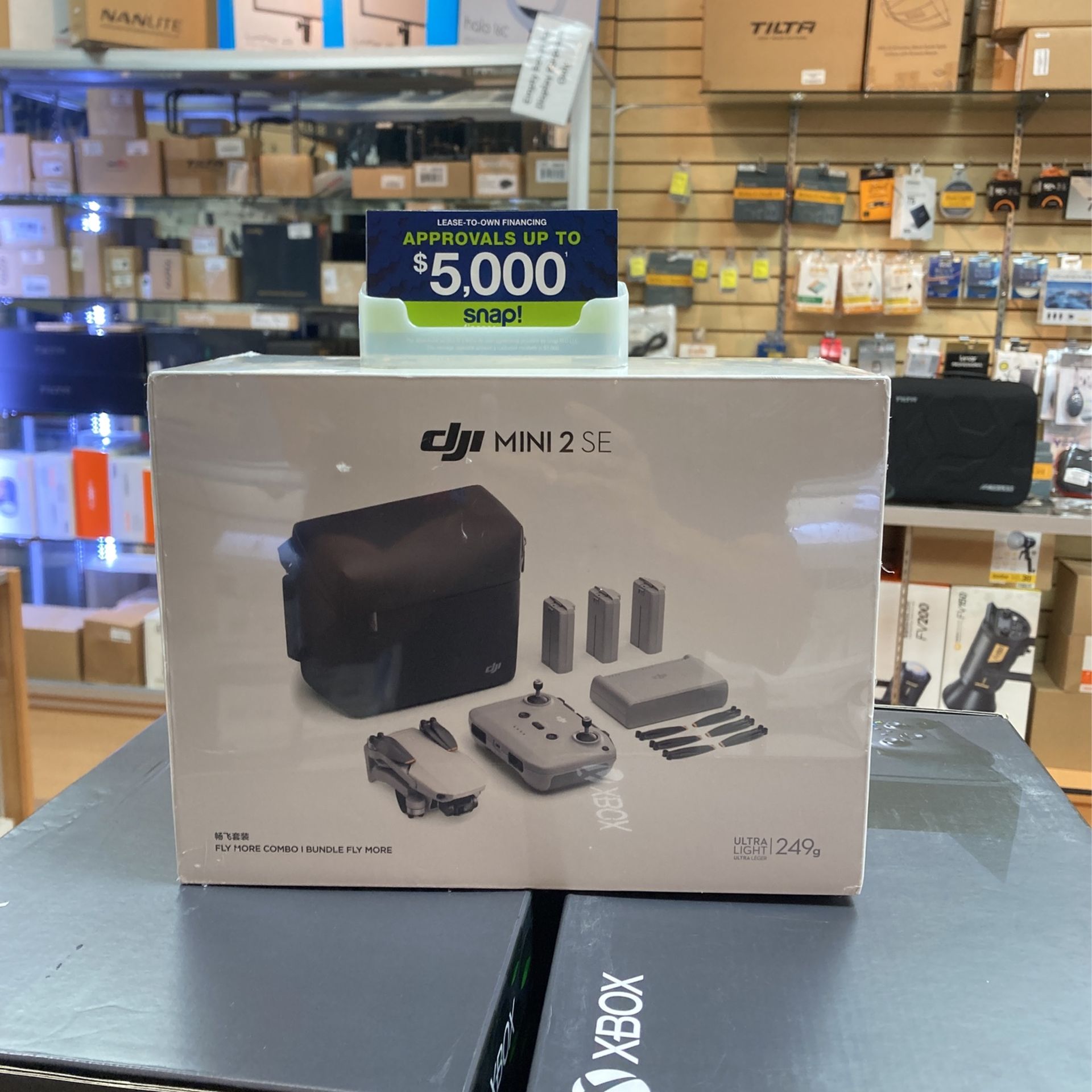 DJI Mini SE Flymore Combo Drone