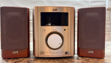 JVC FS-8000 Ultra Compact Component System complete with its original real cherry wood bookshelf speakers