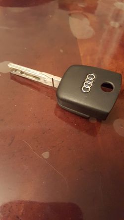 Audi flip key switchblade