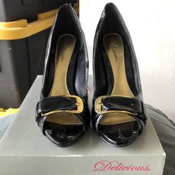 $5, Women Size 7.5