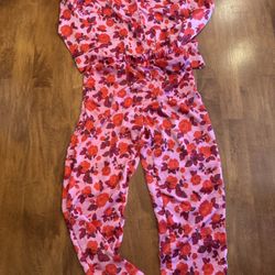 Woman’s Loft, Romantic Pajama Set Shipping Available