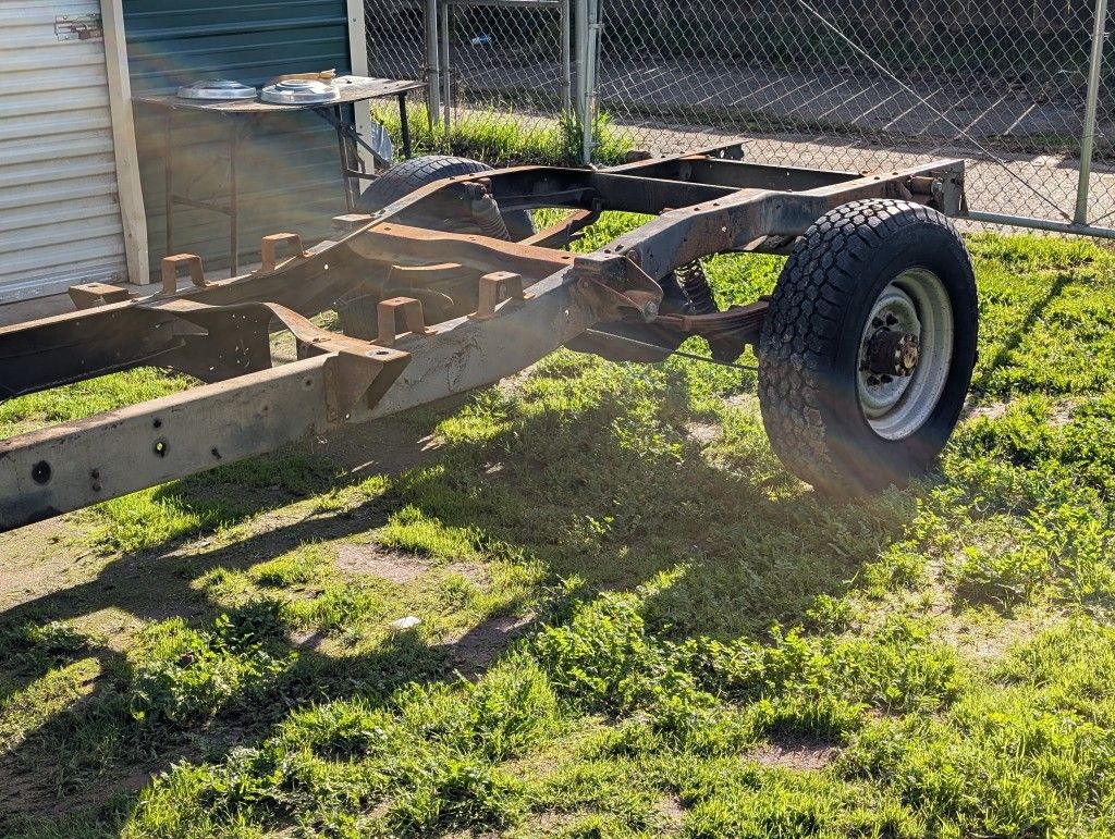 1965 GMC Frame 8 Lug. Free