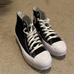 Converse Chuck Taylor Lugged 2.0 - Size 9