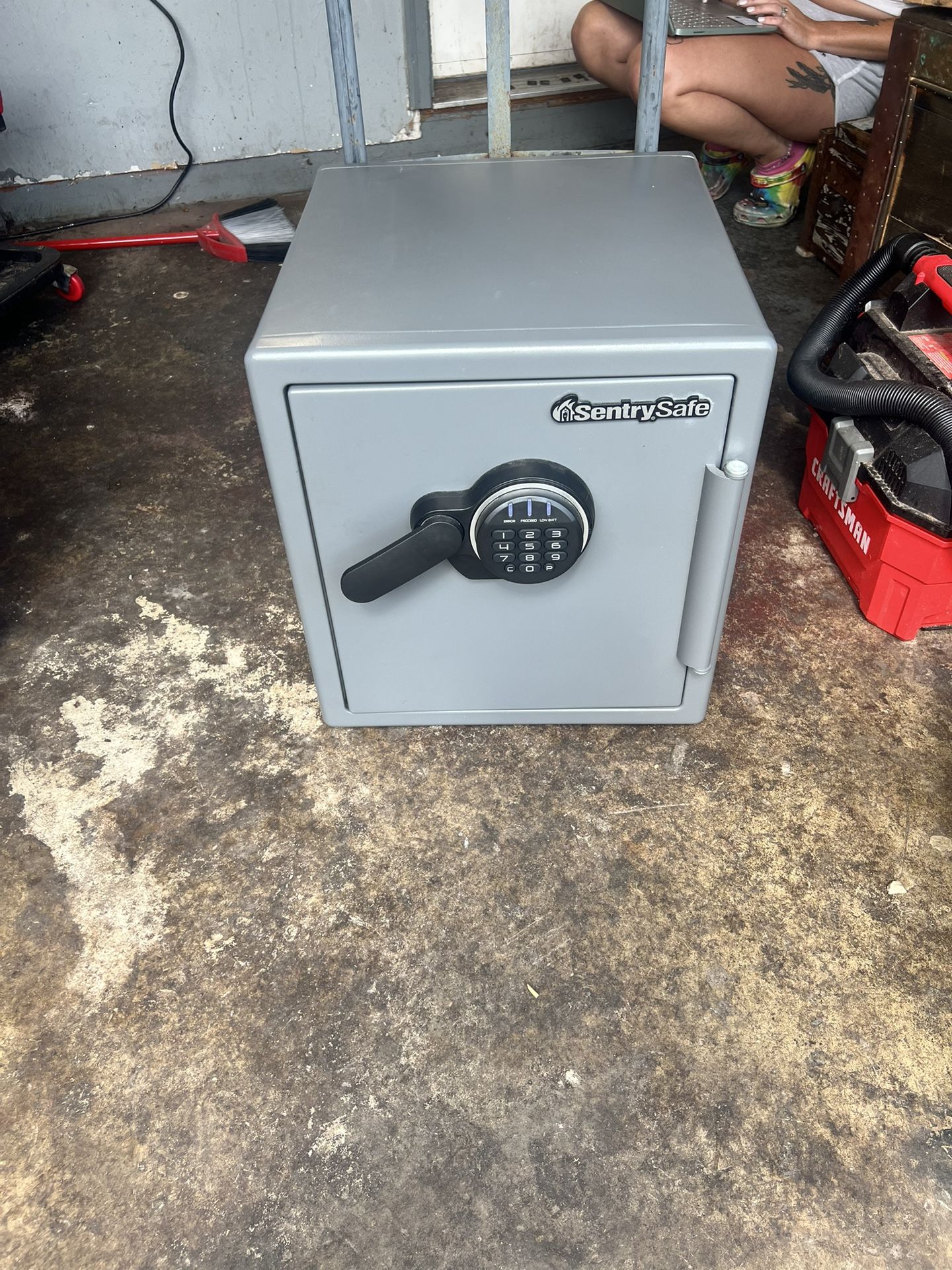 Sentry Safe