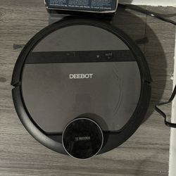 Deebot 900 Robot Vacuum